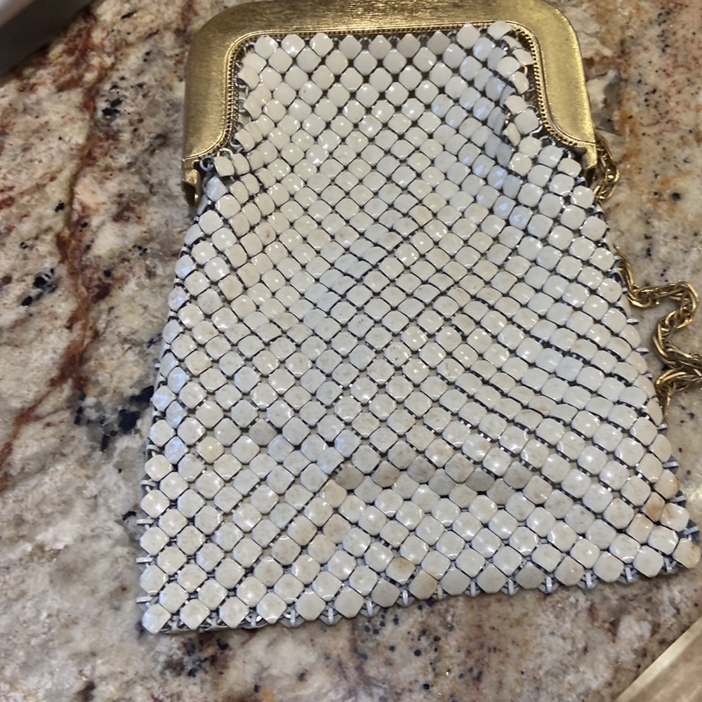 Vintage Whiting and Davis white bag 1970’s